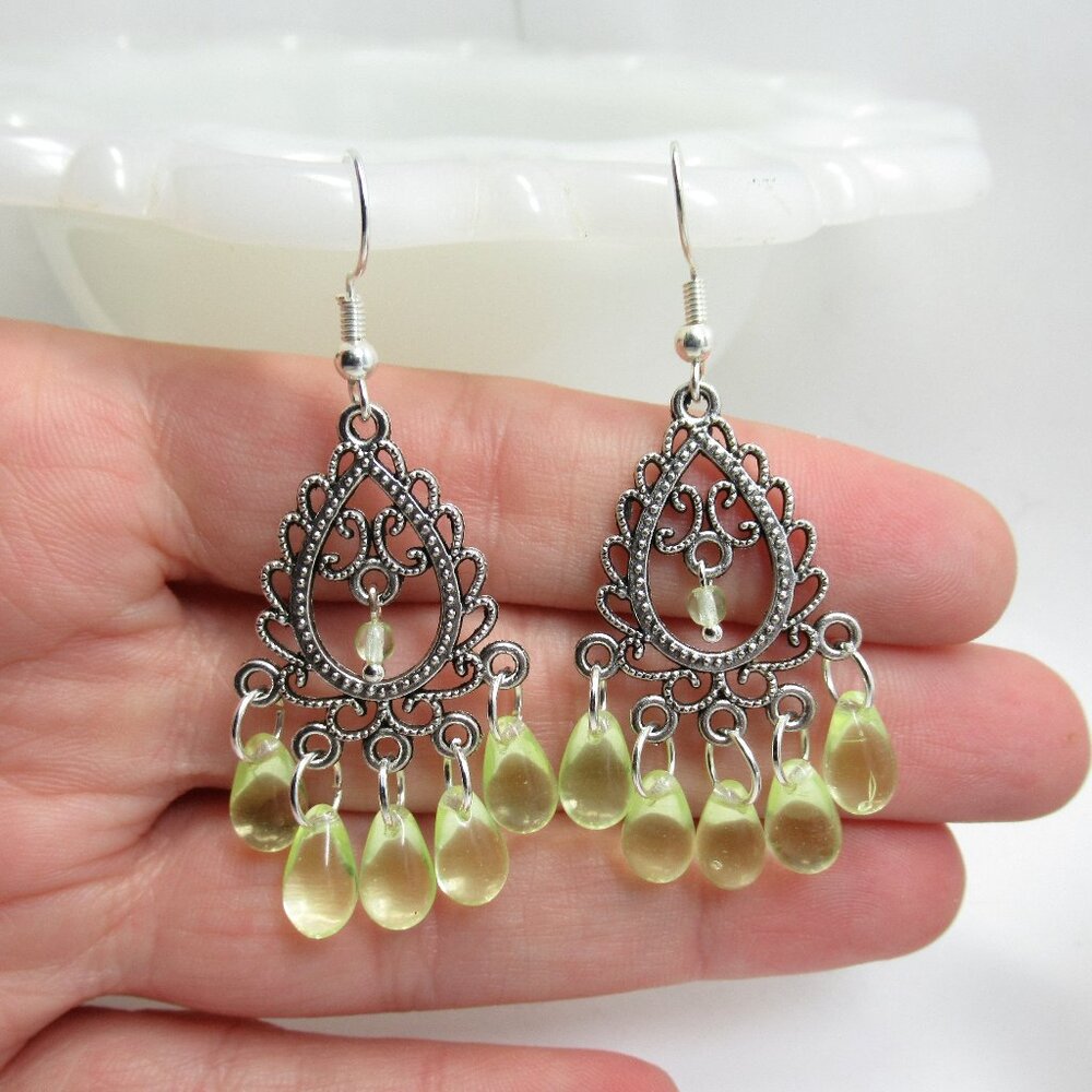 UG Drop dangle earrings - Picture 5 of 12